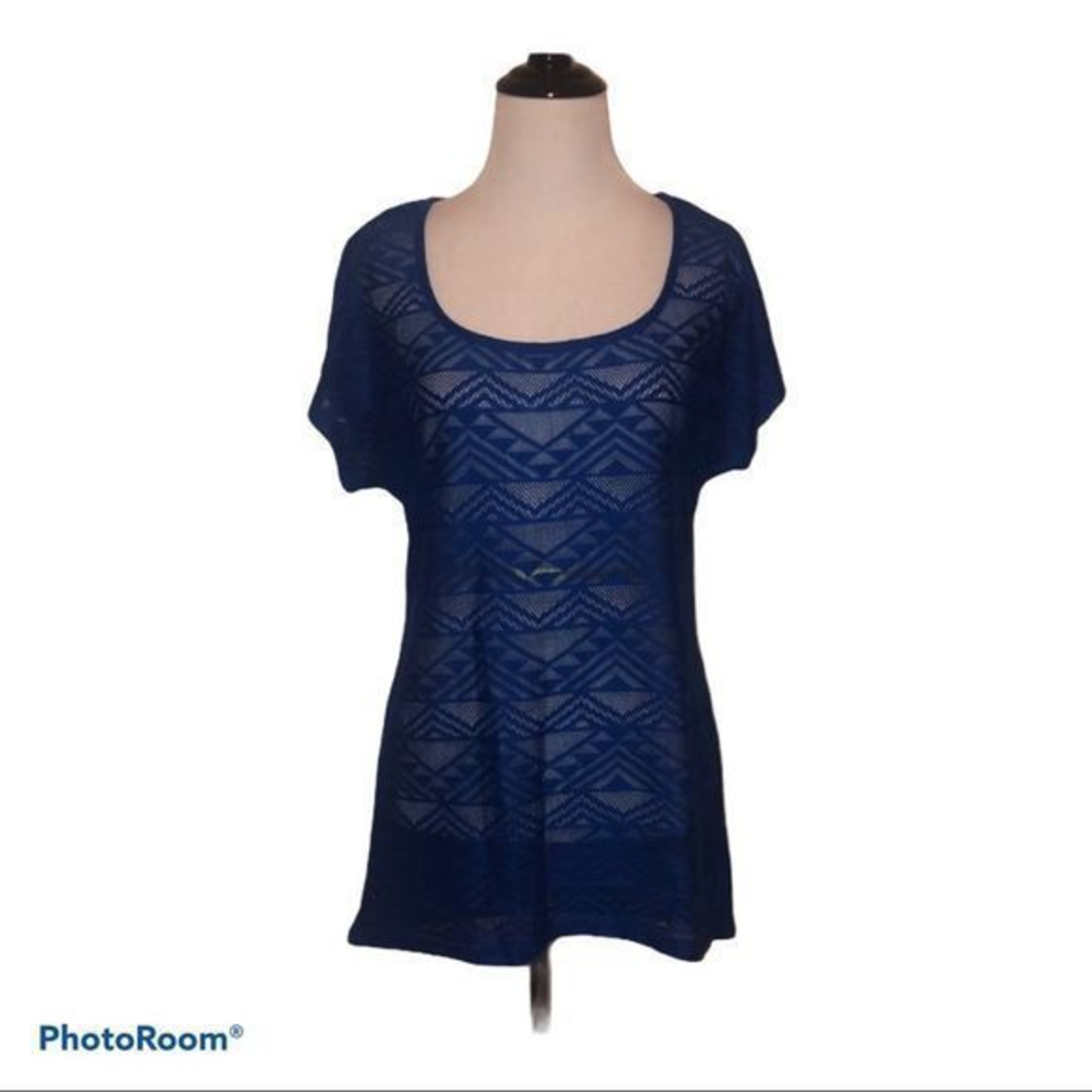 5/$30🎈 Maurices women’s small blue sheer top‎
